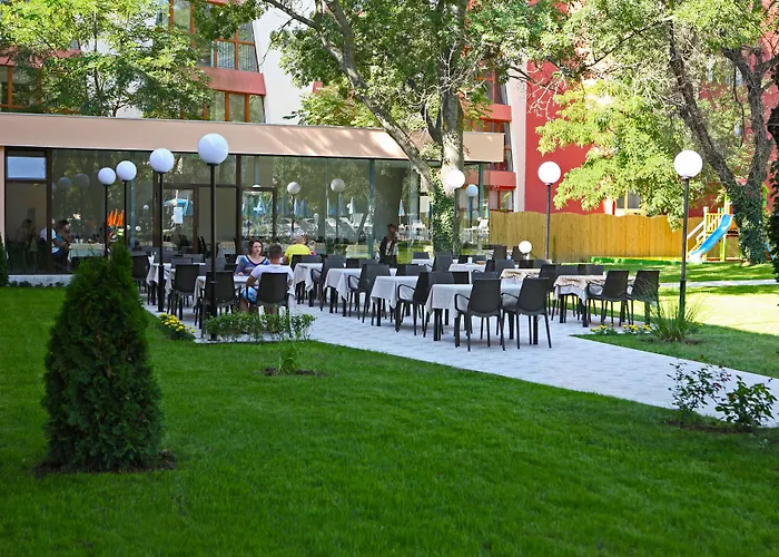 Yunona - 3* Солнечный берег