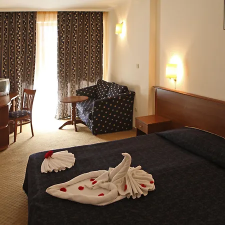 Hotel Yunona 3*