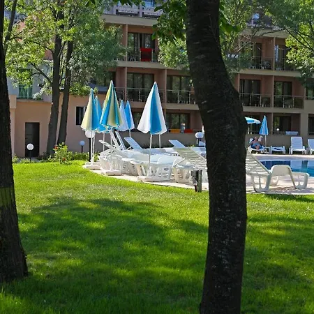 Yunona Hotel 3*