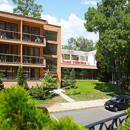 Hotel Yunona 3*