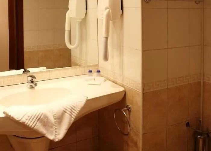 Yunona 3* Sluneční pobřeží